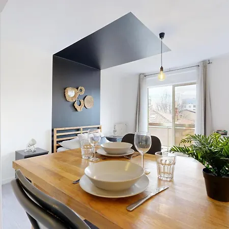 Expat Renting - L'ecrin - - Wifi Lägenhet